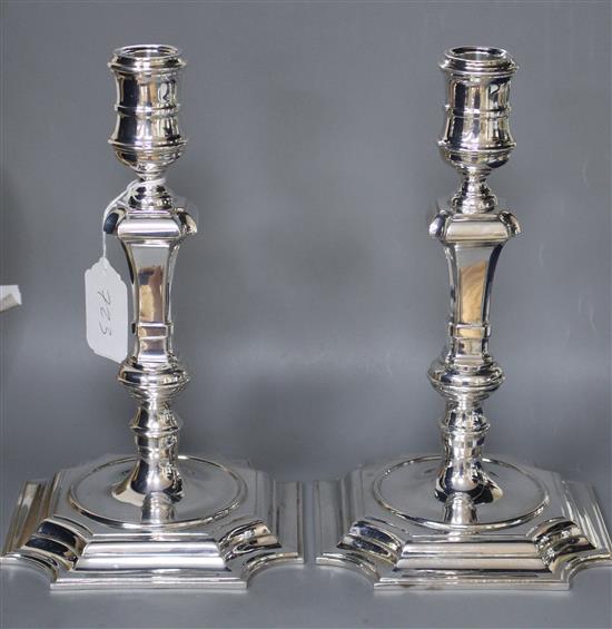 A pair of modern 18th century design cast silver candlesticks by C.J. Vander Ltd, Sheffield, 1996, 27cm, 95.5oz.